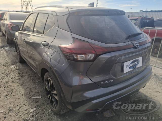 2024 NISSAN KICKS 