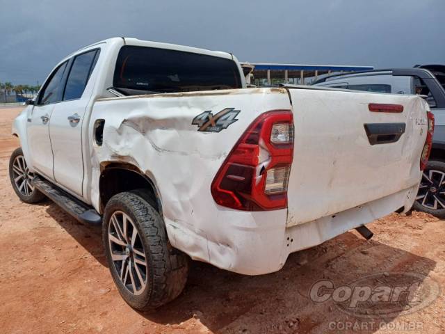 2021 TOYOTA HILUX CD 