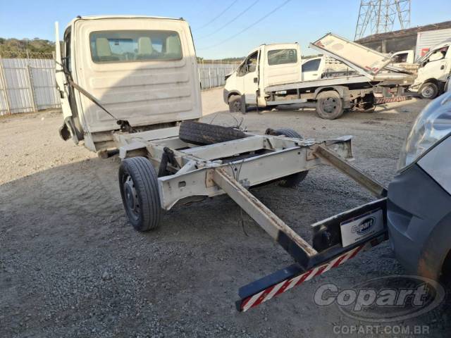 2011 RENAULT MASTER CHASSI CAB 