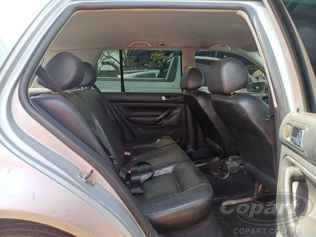 2005 VOLKSWAGEN GOLF 