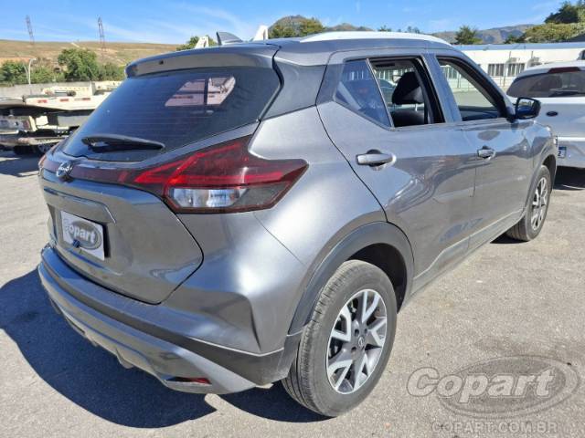 2024 NISSAN KICKS 