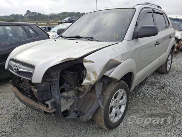 2009 HYUNDAI TUCSON 