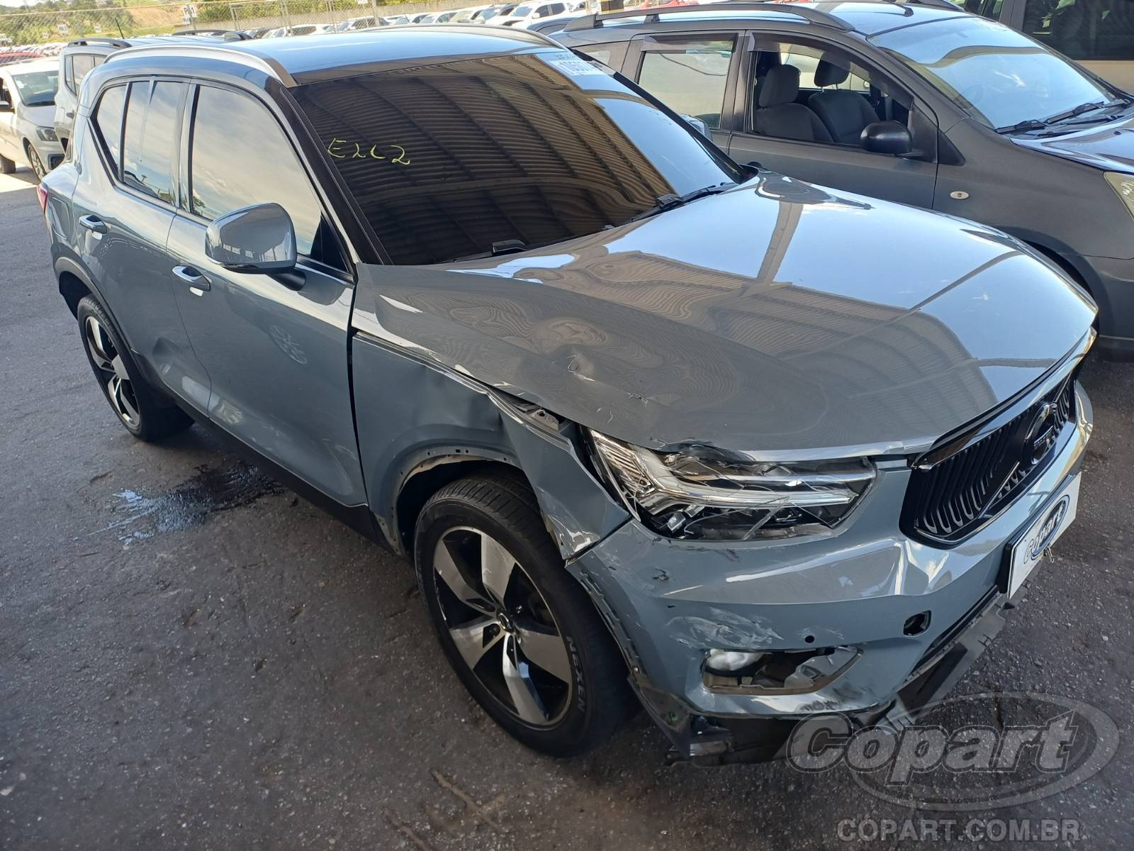 Veículo Volvo XC40 2020 VOLVO XC40 T4 Momentum 2.0 Drive-e Turbo SUV Pequenos 2021 em leilão