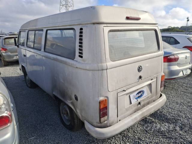 2013 VOLKSWAGEN KOMBI 