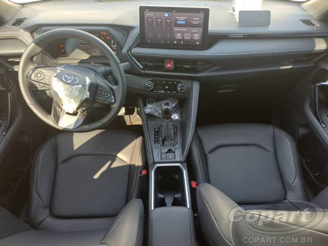 2026 TOYOTA Yaris Cross 
