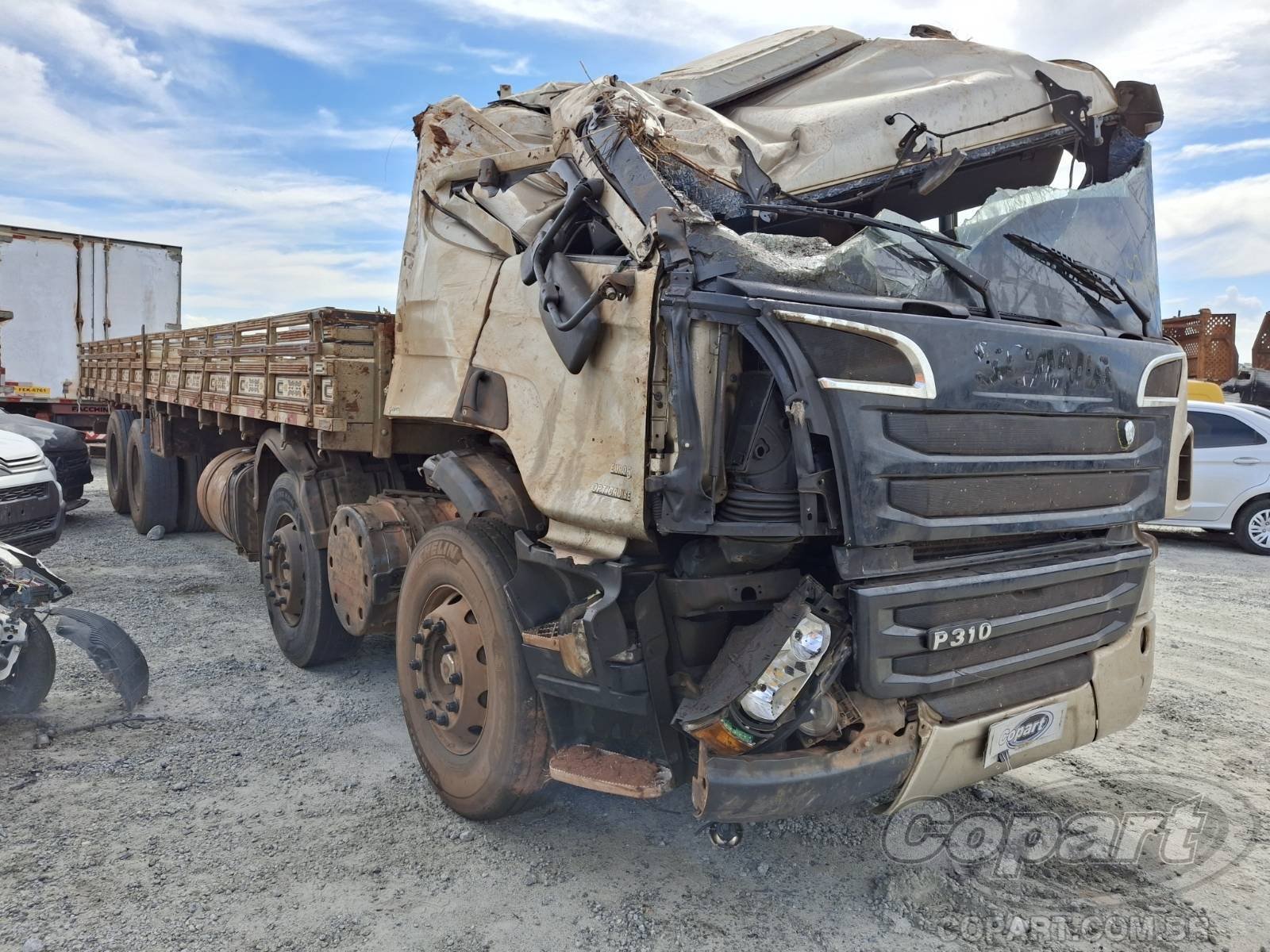 Veículo SAAB-SCANIA Scania SCANIA P 310 2013 2013 em leilão