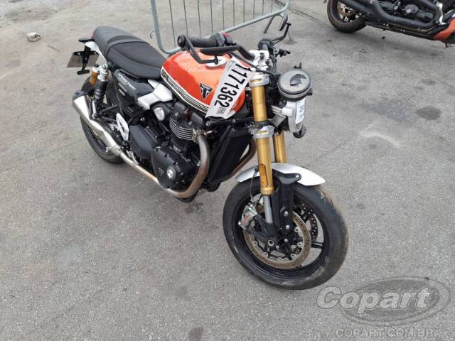 2025 TRIUMPH SPEED TWIN 