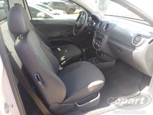 2013 VOLKSWAGEN SAVEIRO 