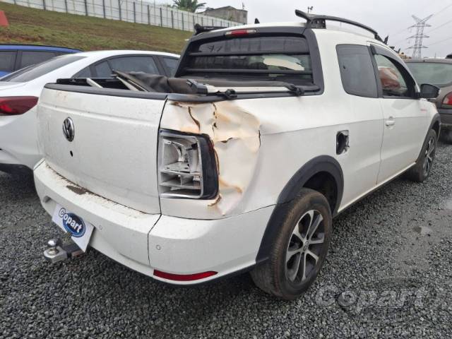 2018 VOLKSWAGEN SAVEIRO CD 
