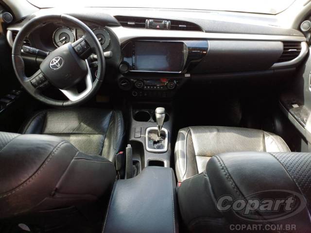 2024 TOYOTA HILUX CD 