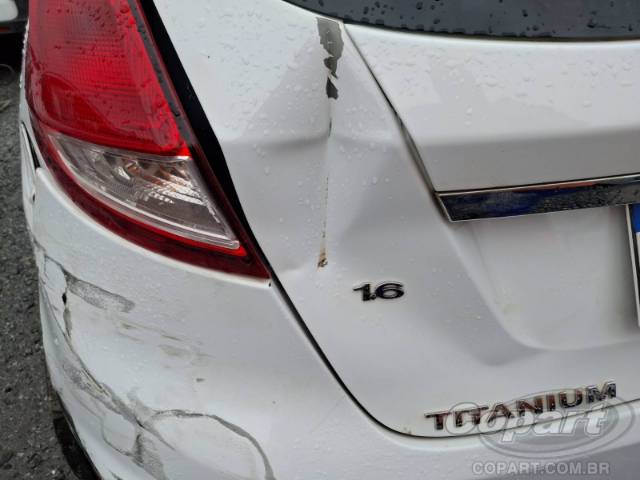 2016 FORD FIESTA 