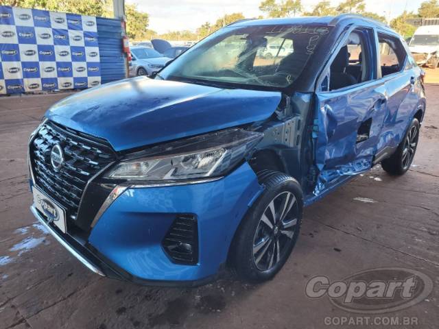 2022 NISSAN KICKS 