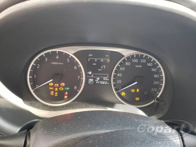 2018 NISSAN KICKS 
