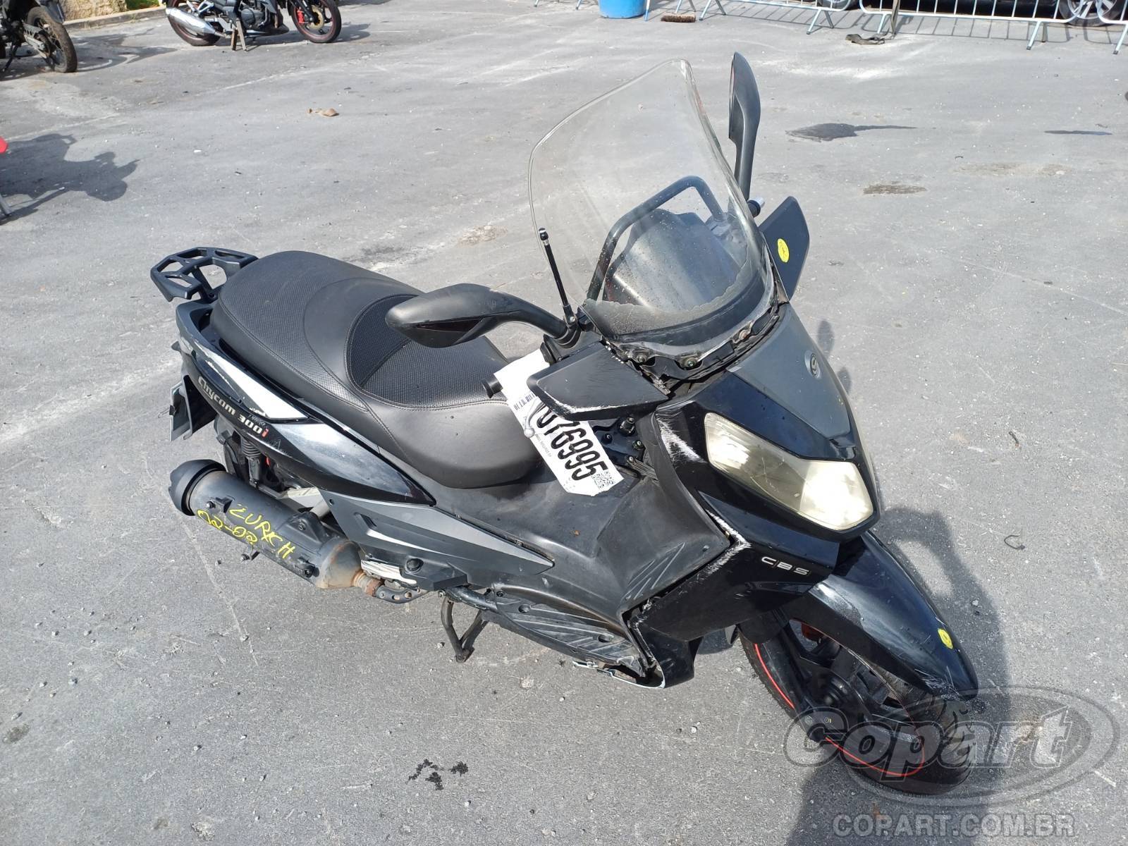 DafrA Citycom S 300i 2017 Colisão