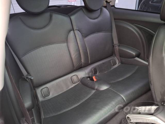 2010 MINI COOPER 
