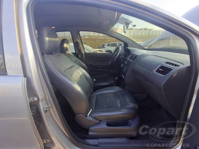 2012 VOLKSWAGEN FOX 