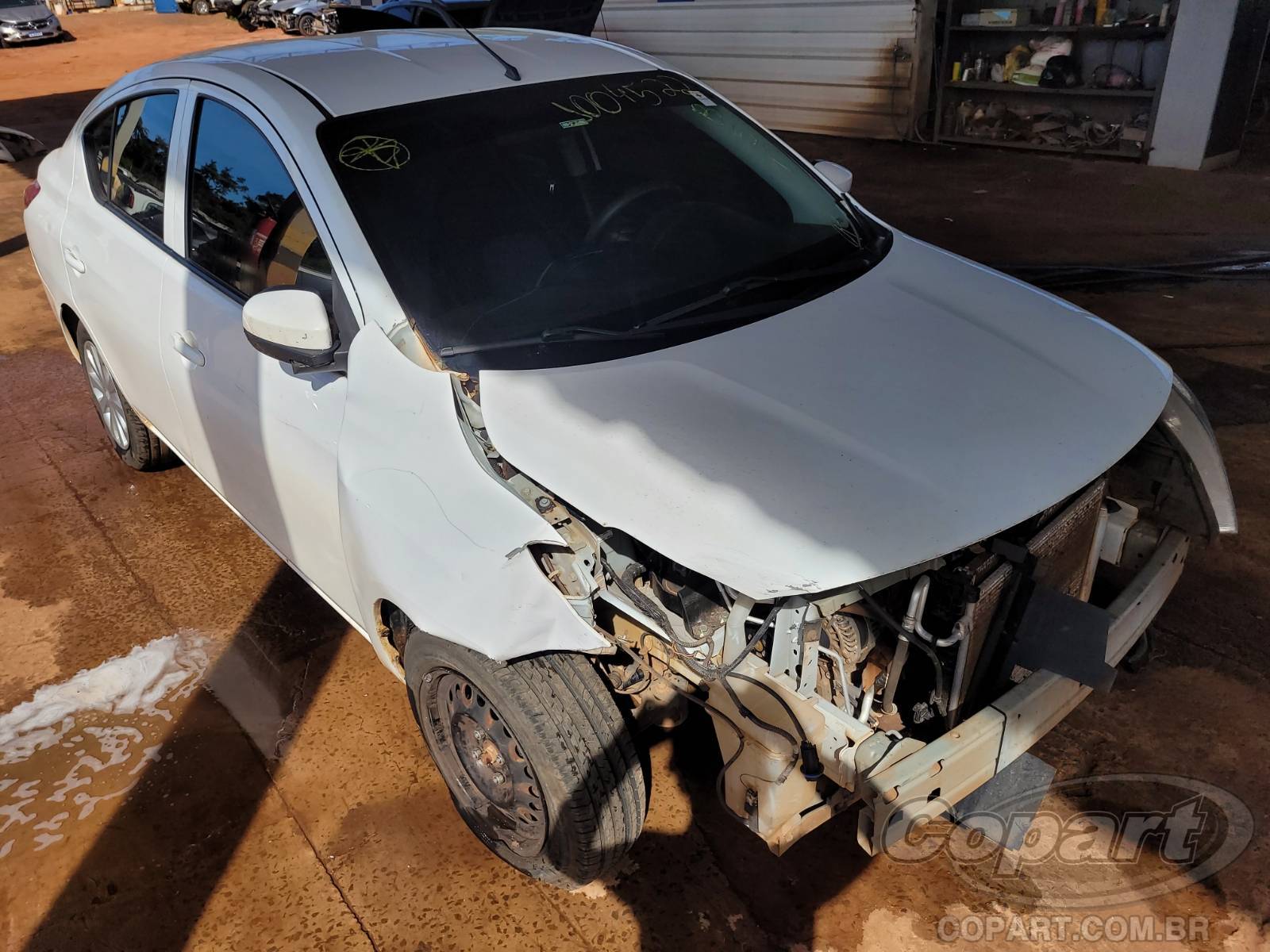 Veículo Nissan Versa 2018 NISSAN VERSA 1.0 12V 2019 em leilão