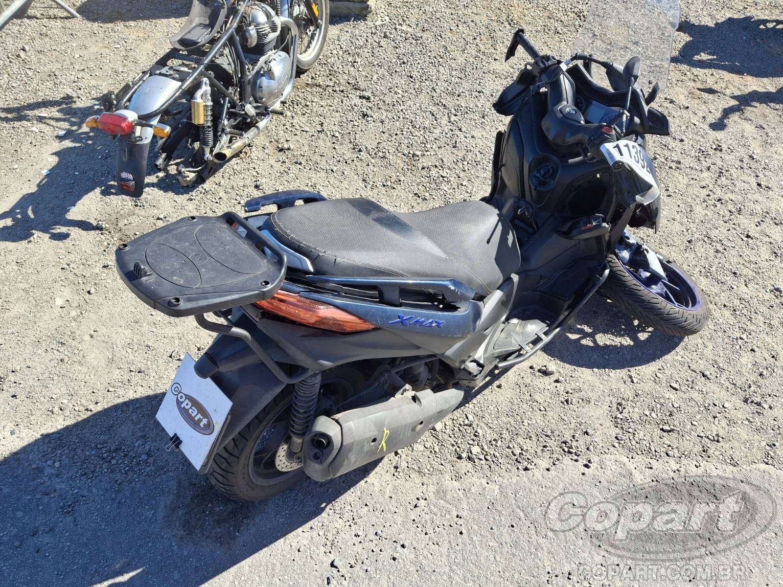 2024 YAMAHA XMAX — foto 4 de 10