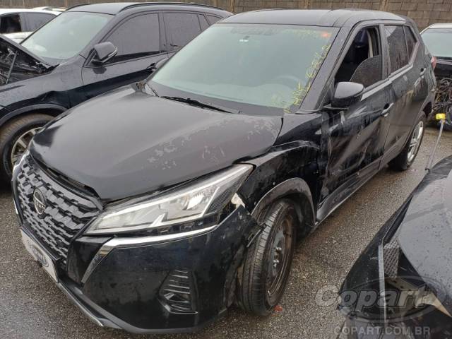 2024 NISSAN KICKS 