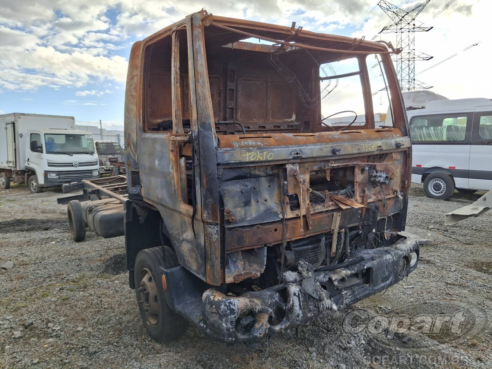 Veículo FORD Cargo FORD CARGO 815 2009 2010 em leilão