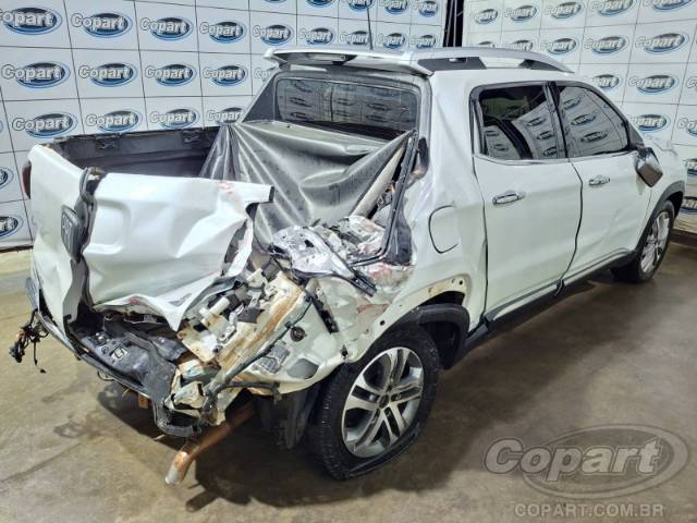2025 FIAT TORO 