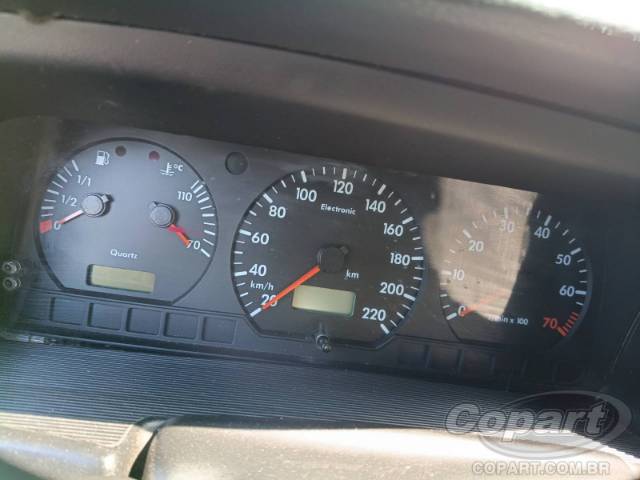 2003 VOLKSWAGEN SANTANA 