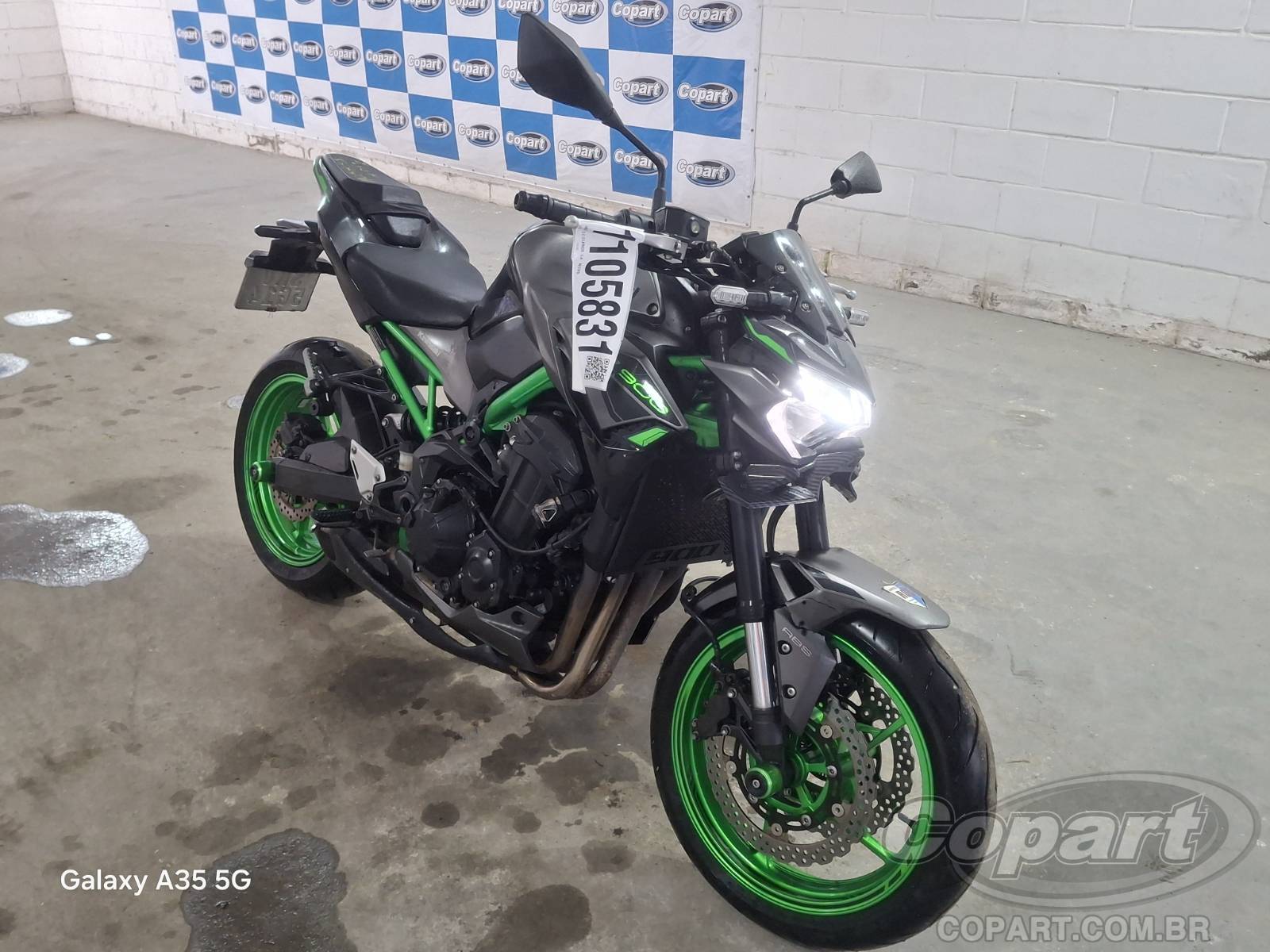 Veículo KAWASAKI Z900 KAWASAKI Z900 2023 em leilão