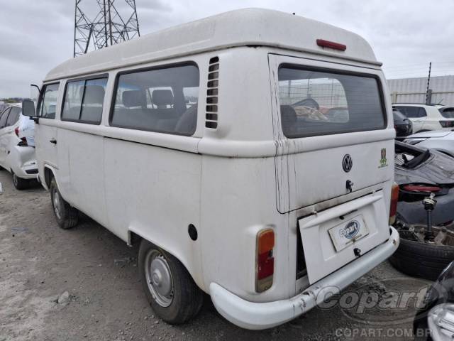 2014 VOLKSWAGEN KOMBI 