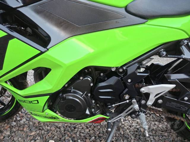 2025 KAWASAKI NINJA 500 