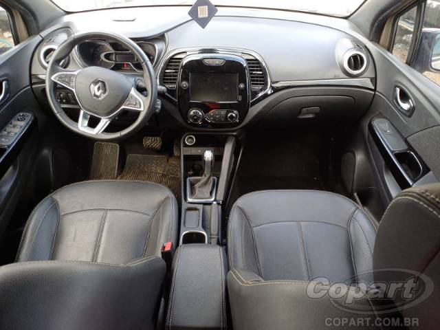2022 RENAULT CAPTUR 
