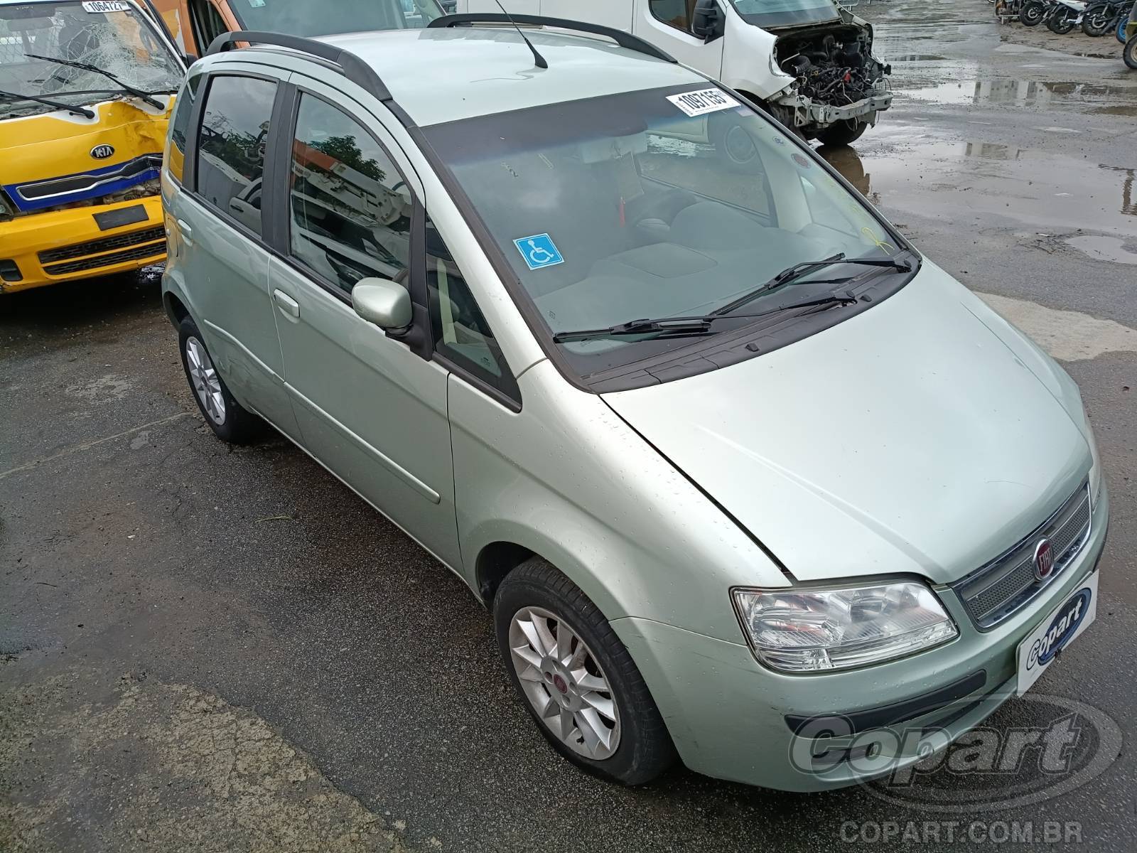 Veículo Fiat Idea Fiat Idea 2010 Recuperável 2010 em leilão