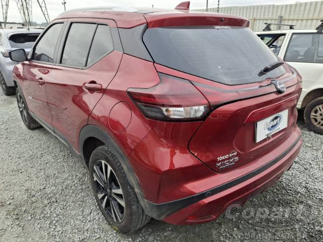 2025 NISSAN Kicks Play 