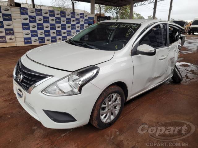 2019 NISSAN VERSA 