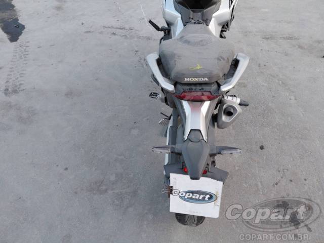 2017 HONDA X-ADV 