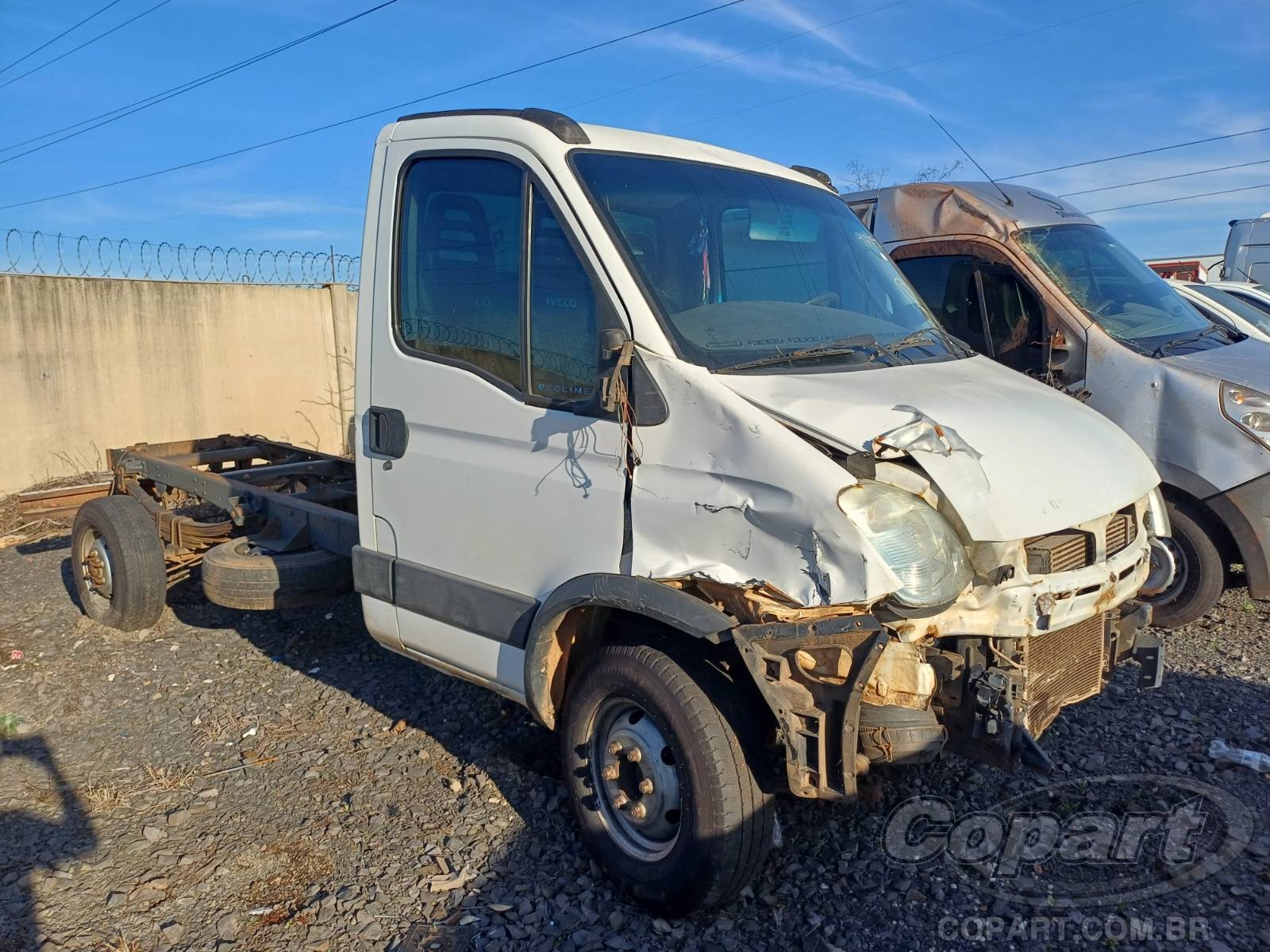Veículo IVECO DAILY CHASSI IVECO DAILY CHASSI 2013 2013 em leilão