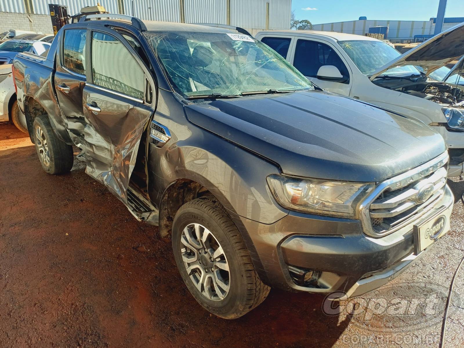 Ford Ranger CD 2021 em leilão