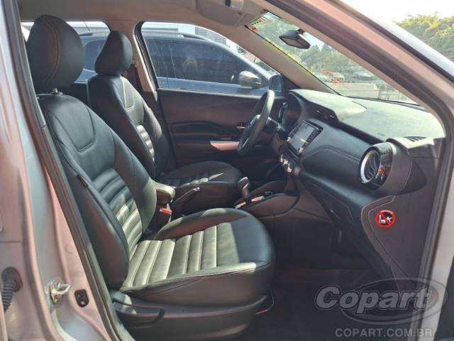 2025 NISSAN Kicks Play 