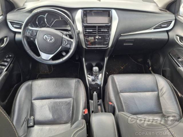 2022 TOYOTA YARIS SEDA 