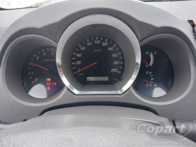 2011 TOYOTA HILUX SW4 