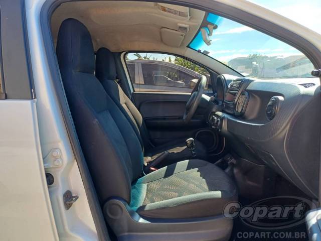 2017 FIAT MOBI 
