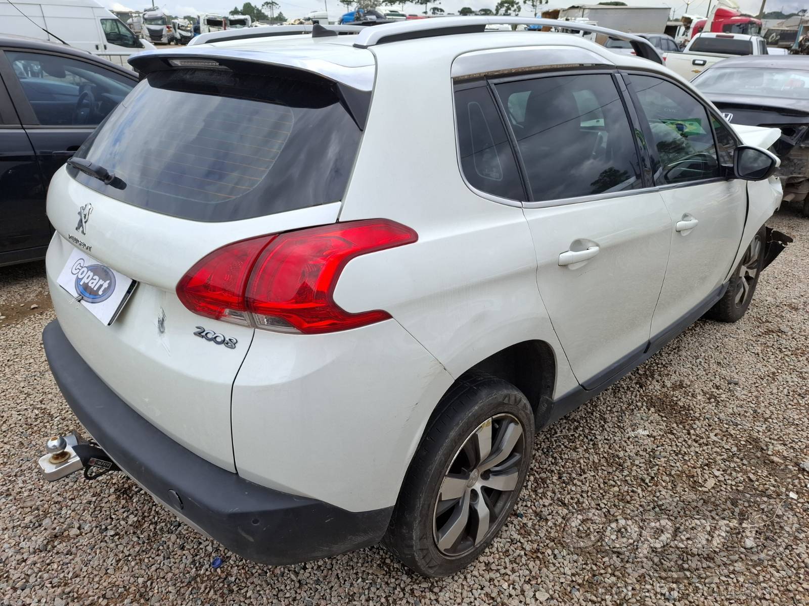 Foto 4: 2017 PEUGEOT 2008