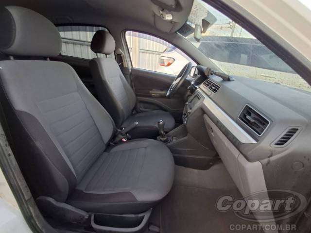 2017 VOLKSWAGEN VOYAGE 