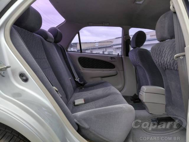 2001 TOYOTA COROLLA 