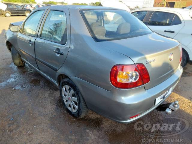2011 FIAT SIENA 
