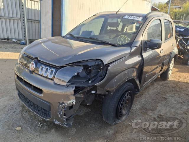 2015 FIAT UNO 