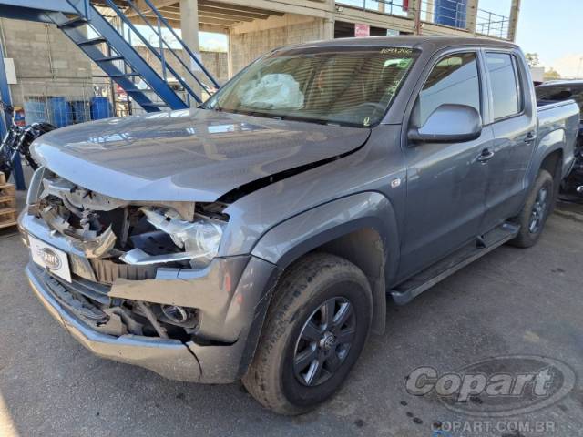 2013 VOLKSWAGEN AMAROK 