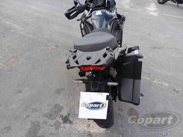 2026 KAWASAKI VERSYS 