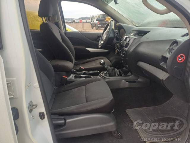 2019 NISSAN FRONTIER CD 
