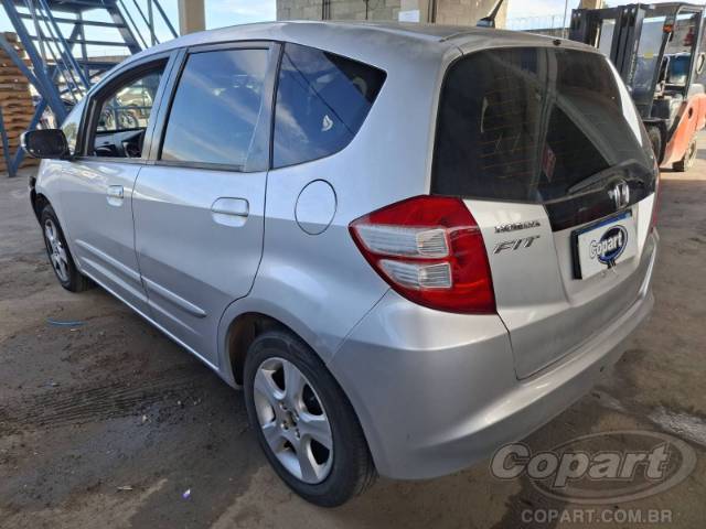 2011 HONDA FIT 