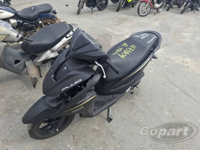2027 YAMAHA FLUO 